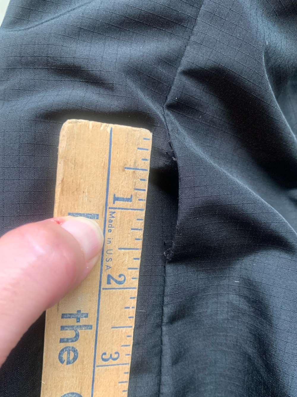 Hollister Black All-Weather Raincoat READ - DISCLOSED FLAWS with photos - Picture 13 of 14